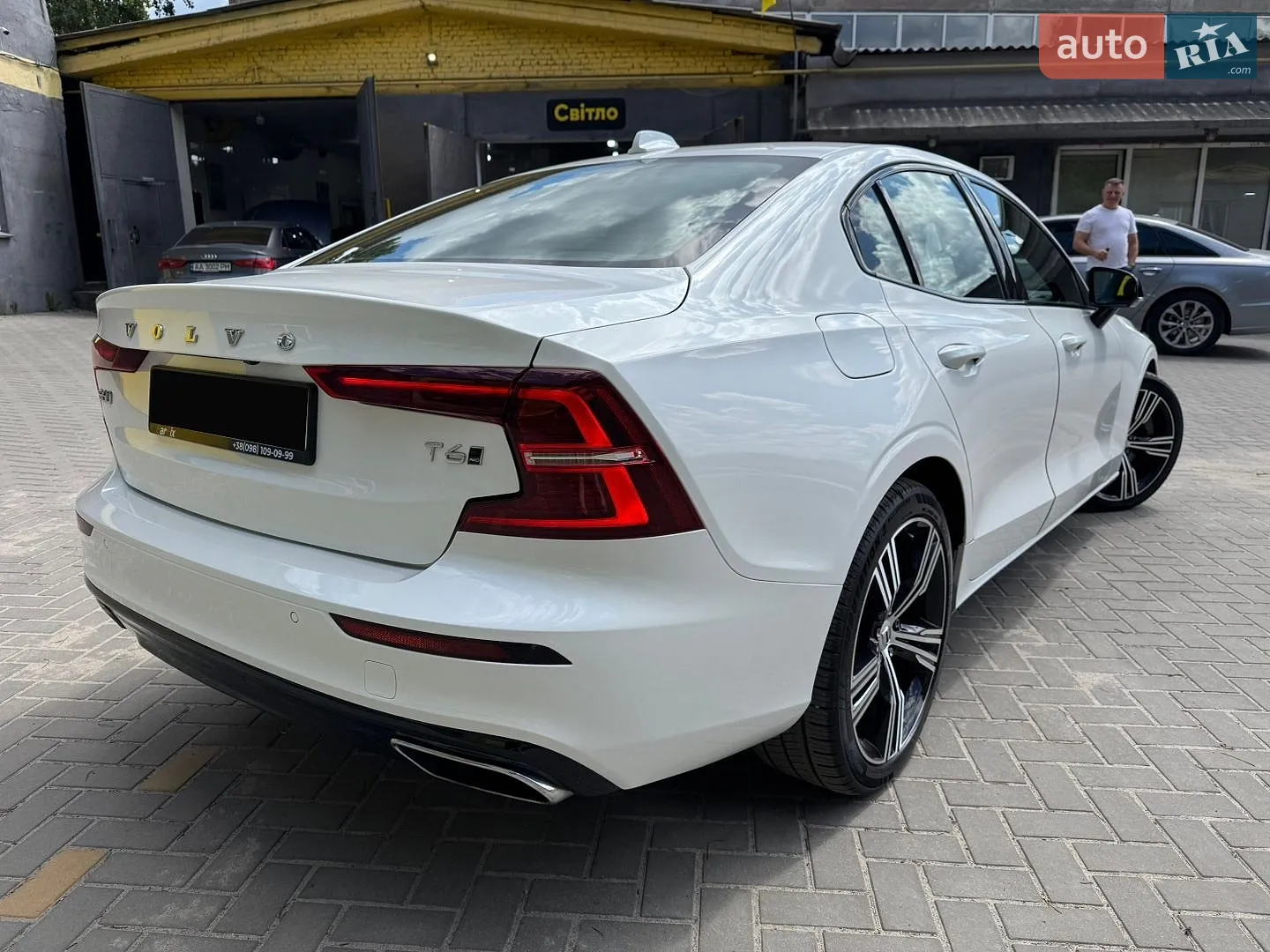 2021 Volvo S60 - мініатюра 5