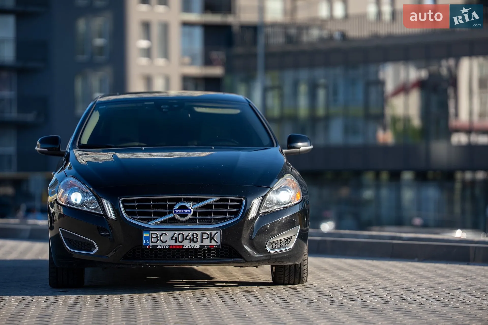 2010 Volvo S60 - фото 1