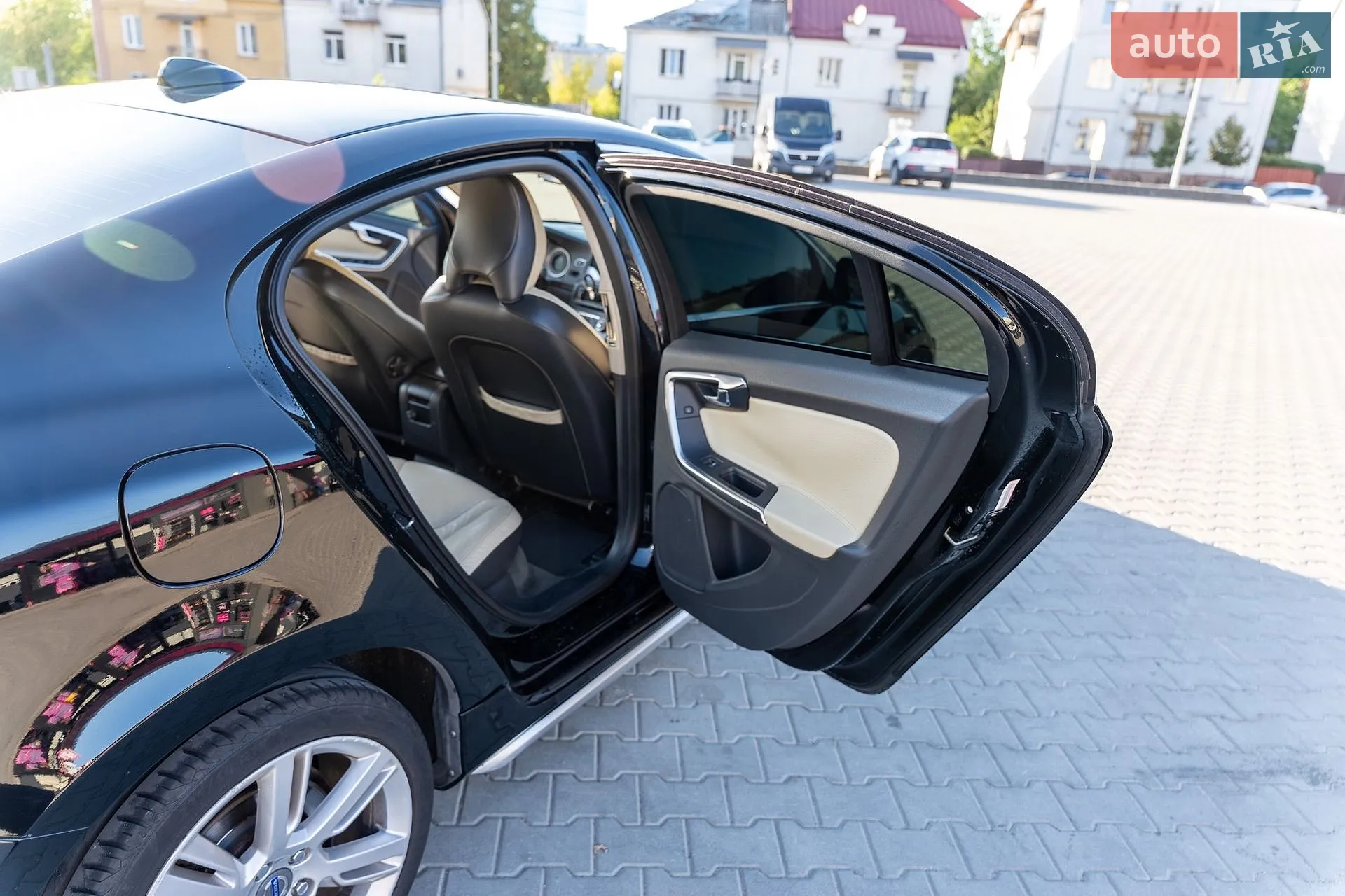 2010 Volvo S60 - мініатюра 12