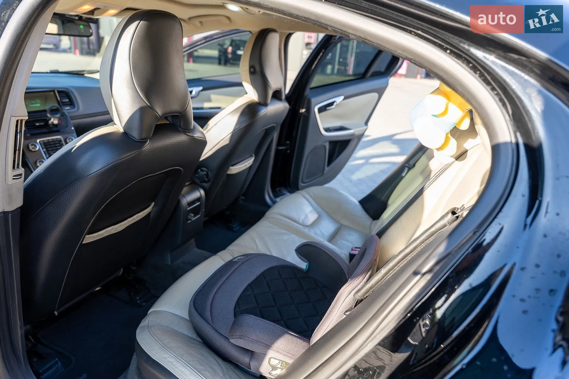 2010 Volvo S60 - мініатюра 15