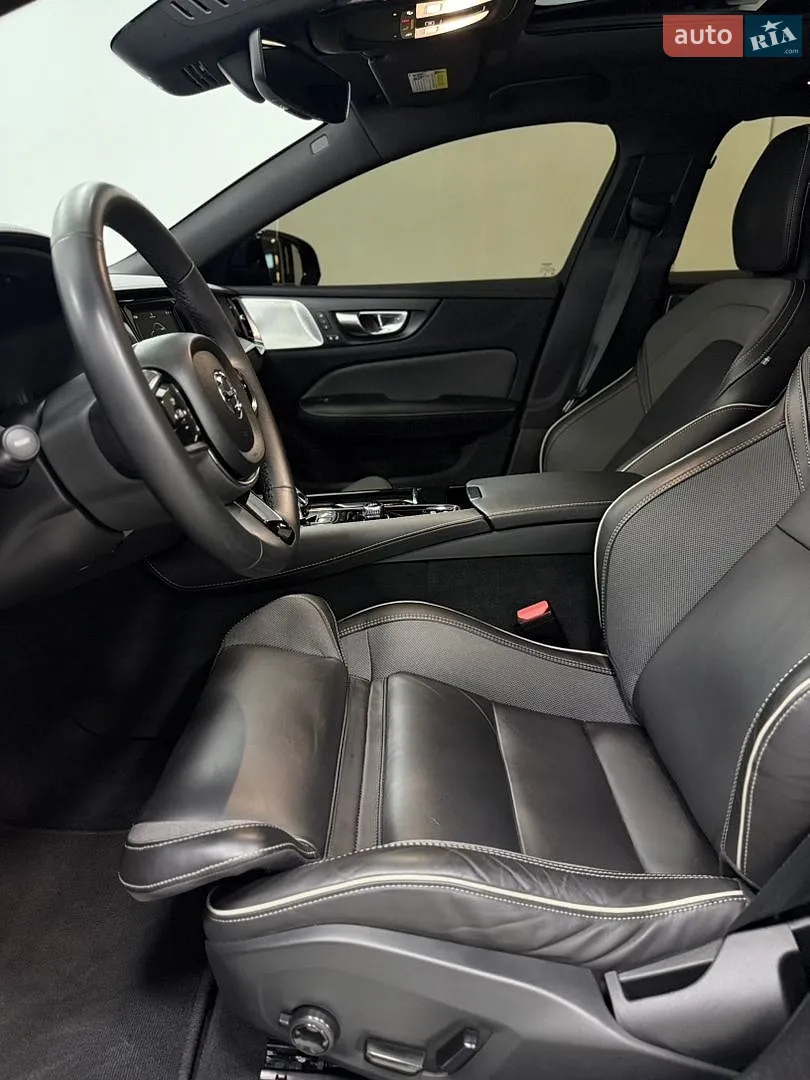 2023 Volvo S60 - мініатюра 14