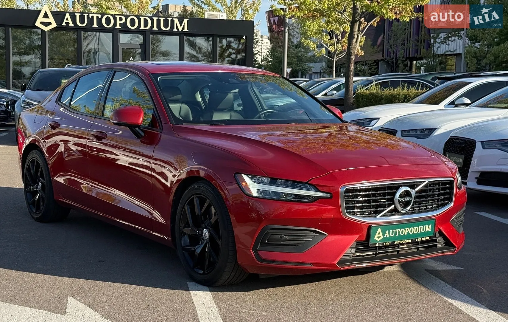 2019 Volvo S60 - фото 1