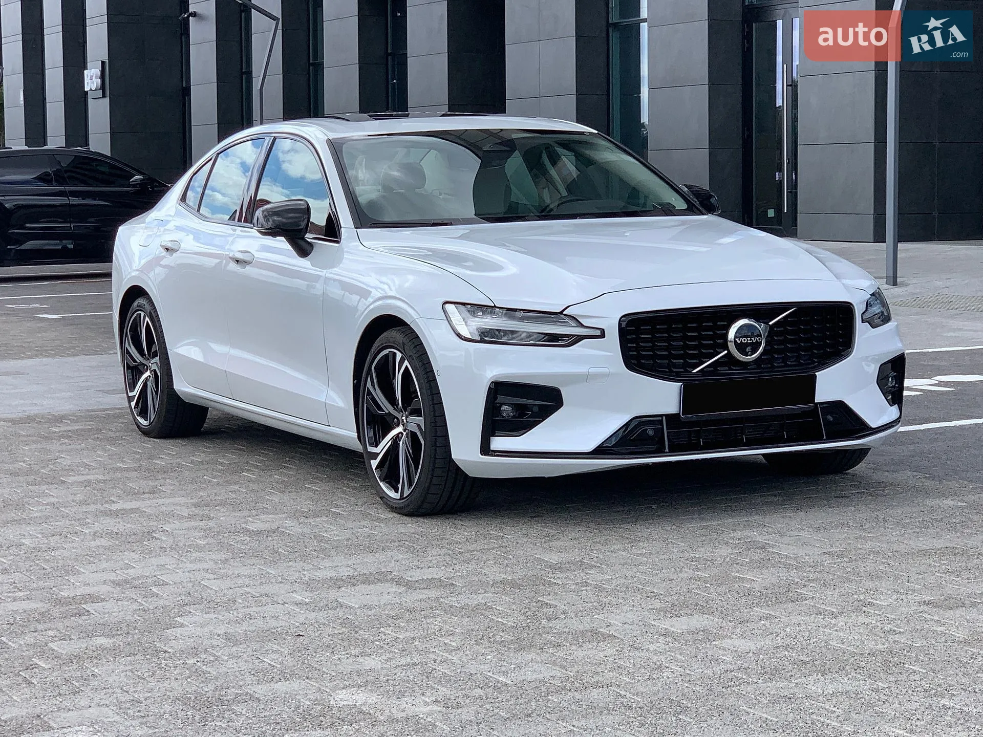 2023 Volvo S60 - мініатюра 5