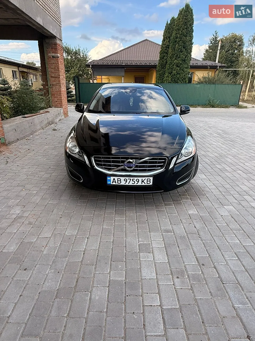 2011 Volvo S60 - фото 1