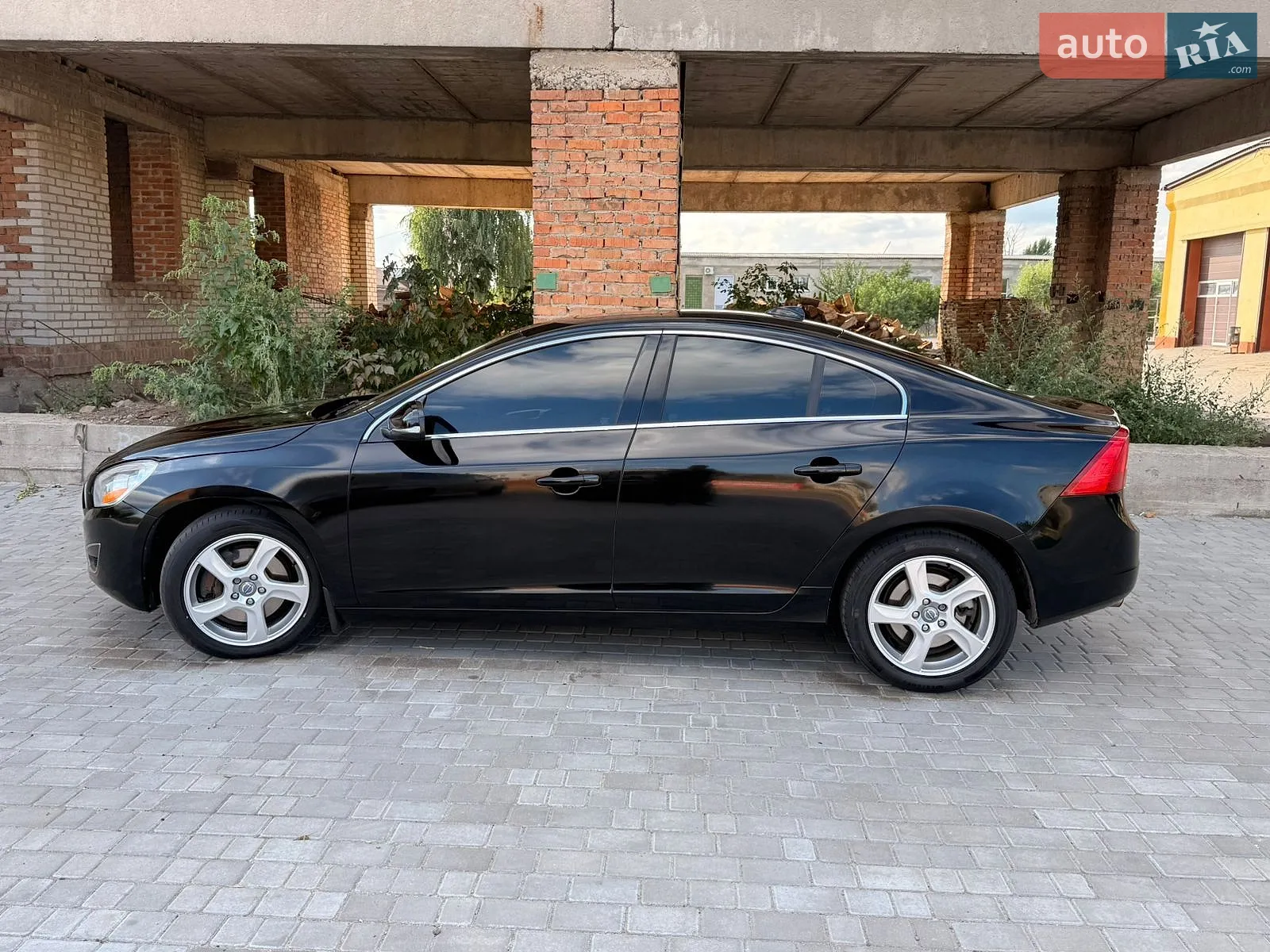 2011 Volvo S60 - мініатюра 3
