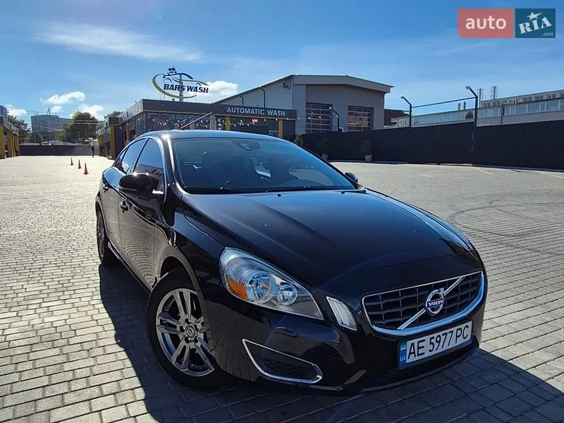 Volvo S60
