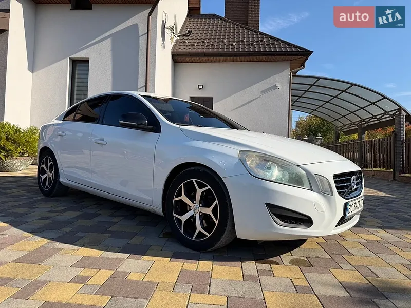 Volvo S60 2011