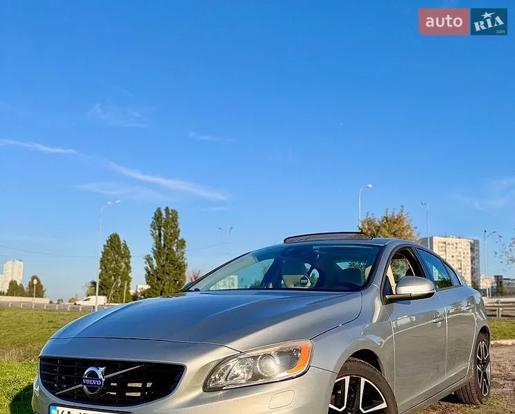 Volvo S60