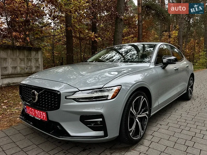 Volvo S60