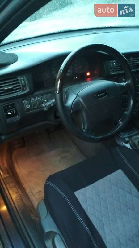 Седан Volvo S70 1998 в Хмельницком
