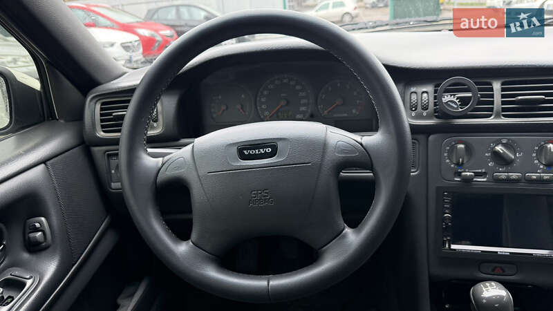 Седан Volvo S70 2000 в Бердичеві