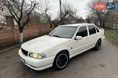 Седан Volvo S70 2000 в Казатине