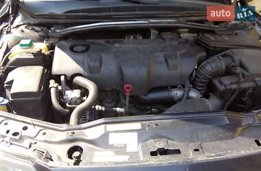 Седан Volvo S80 2004 в 