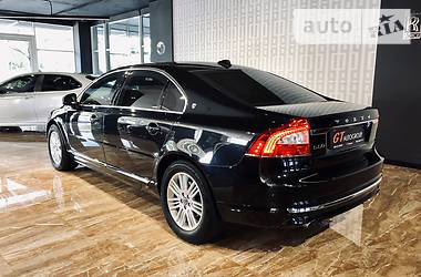 Седан Volvo S80 2012 в Києві