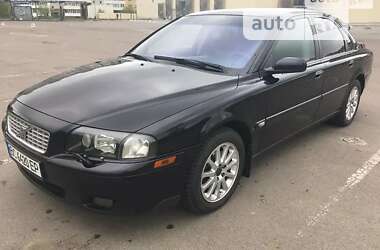 Седан Volvo S80 2003 в Монастыриске