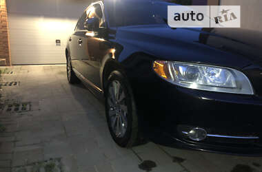 Седан Volvo S80 2012 в Киеве