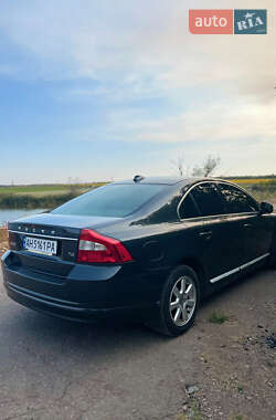 Седан Volvo S80 2012 в Краматорске