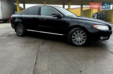 Седан Volvo S80 2011 в Умані