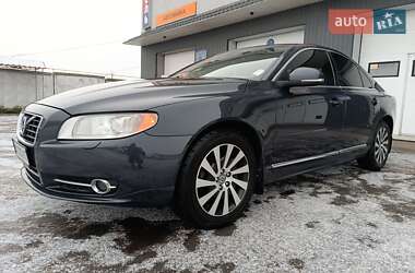 Седан Volvo S80 2012 в Тульчині