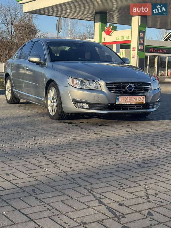 Volvo S80 2015