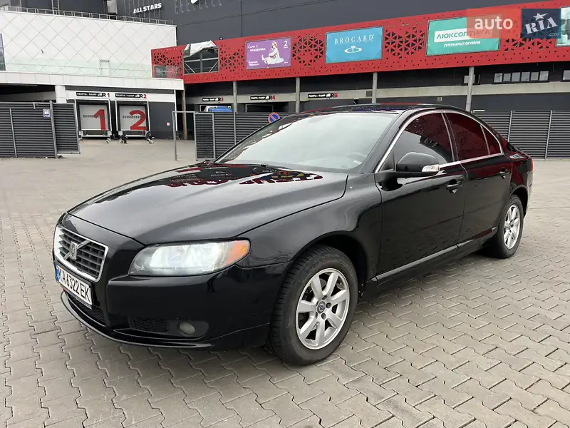 Седан Volvo S80 2010 в 