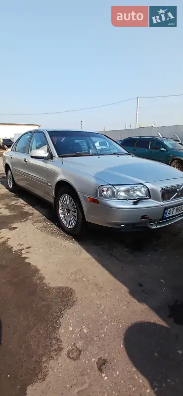 Volvo S80 2003