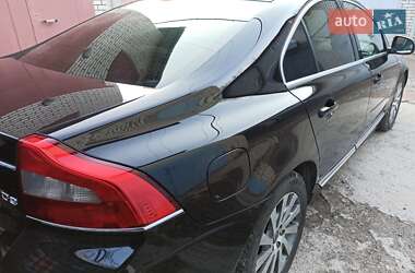 Седан Volvo S80 2011 в 
