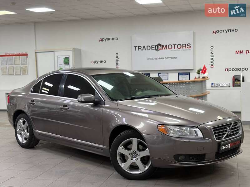 Volvo S80 2009