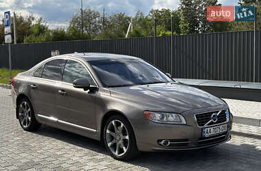Седан Volvo S80 2012 в Миргороде
