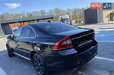 Седан Volvo S80 2012 в Луцке