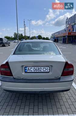 Седан Volvo S80 1999 в 