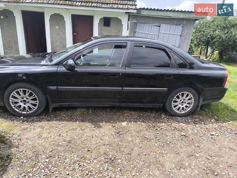 Седан Volvo S80 2000 в Городке