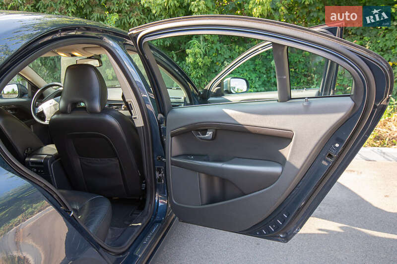 Седан Volvo S80 2006 в Борисполе