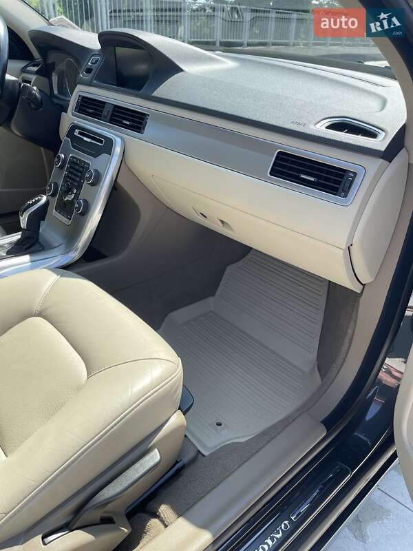 Седан Volvo S80 2014 в Киеве фото 22 Седан Volvo S80 2014 в Киеве