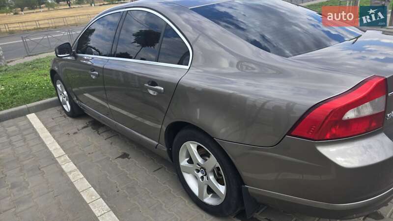 Седан Volvo S80 2008 в Новой Одессе