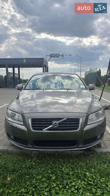 Седан Volvo S80 2008 в Новой Одессе