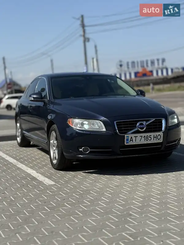 Volvo S80 2010
