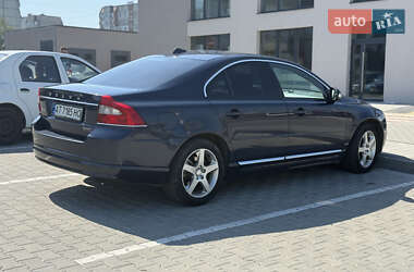 Седан Volvo S80 2010 в 