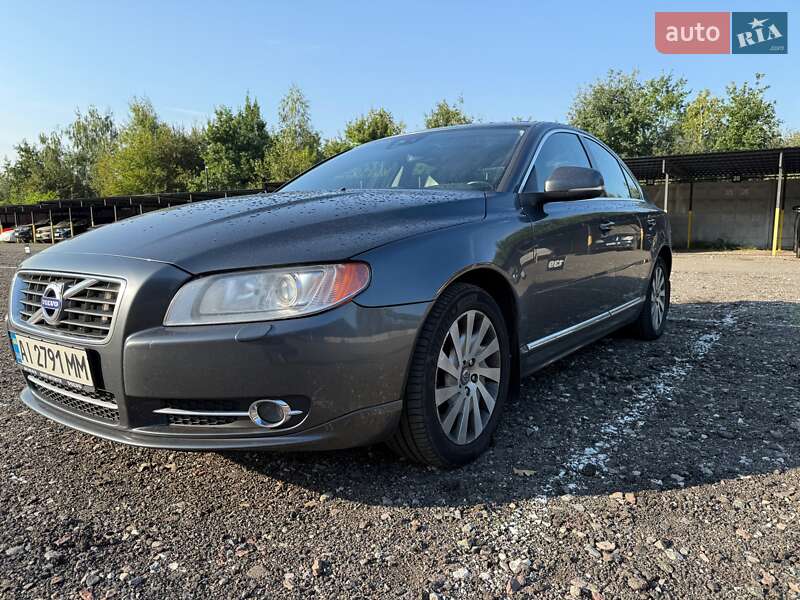 Седан Volvo S80 2012 в Киеве