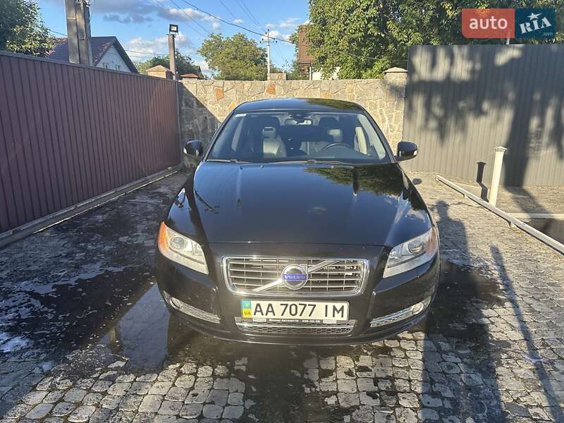 Седан Volvo S80 2010 в Киеве