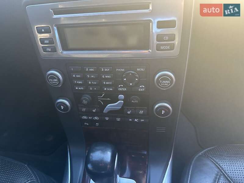 Седан Volvo S80 2010 в Киеве