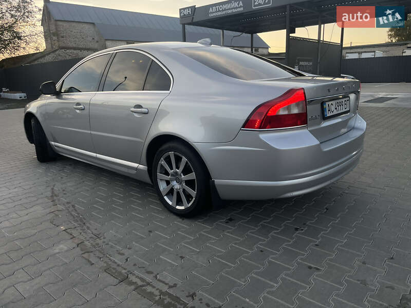 Седан Volvo S80 2007 в Луцке