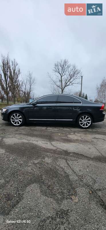 Седан Volvo S80 2014 в Перещепине