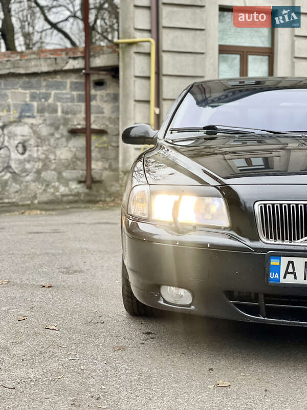 Седан Volvo S80 2003 в Киеве фото 9 Седан Volvo S80 2003 в Киеве