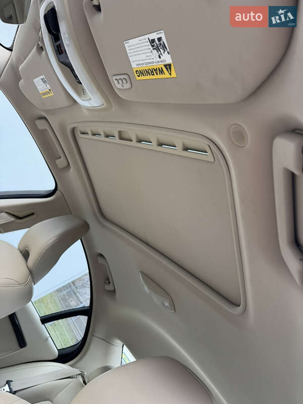 Седан Volvo S80 2015 в Львове