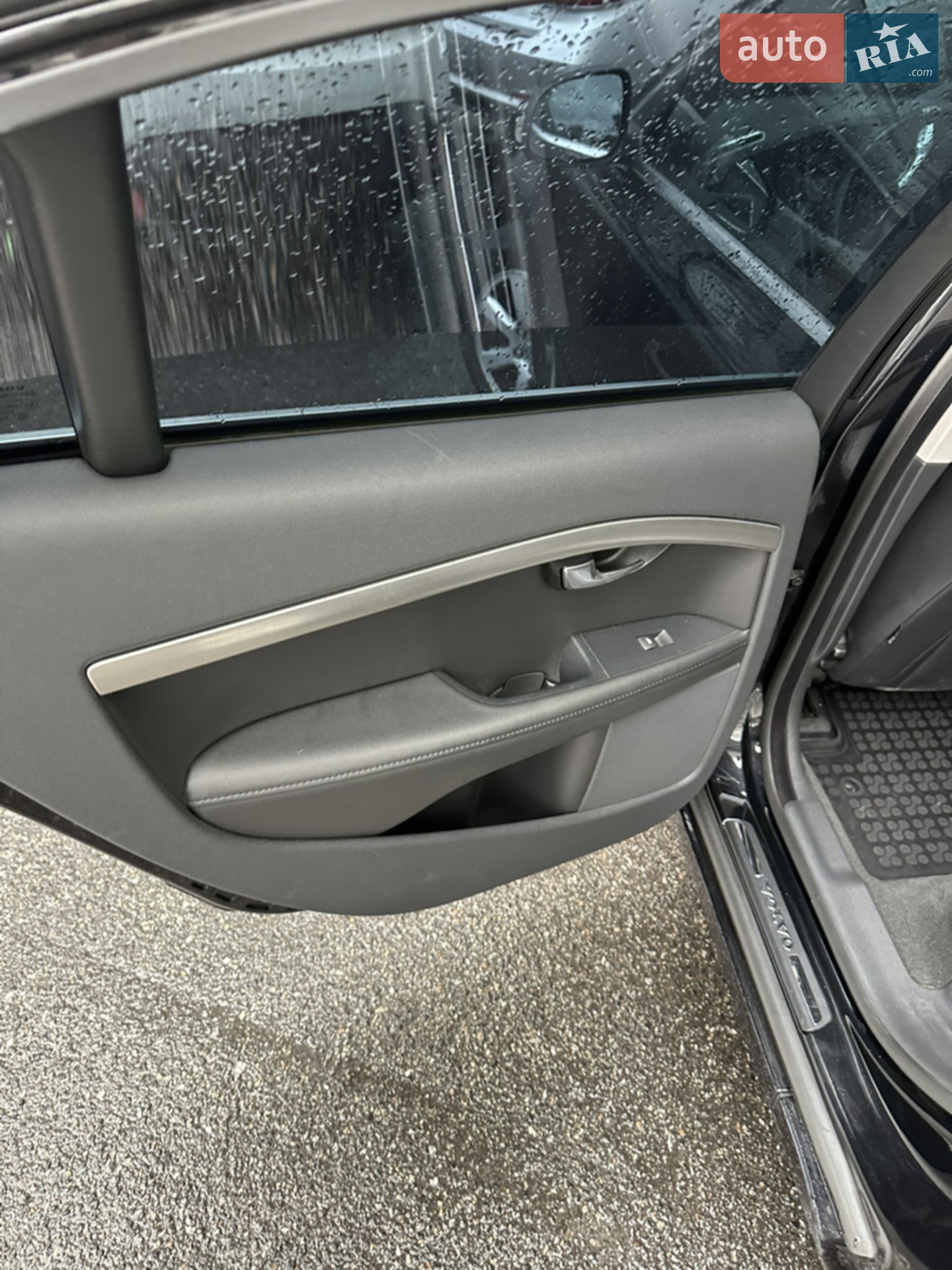 2011 Volvo S80 - мініатюра 17