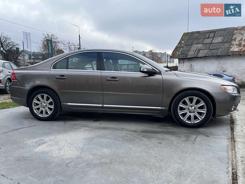 Седан Volvo S80 2010 в Белой Церкви