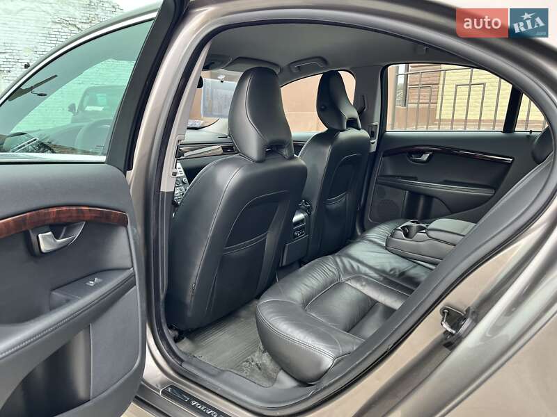 Седан Volvo S80 2010 в Белой Церкви