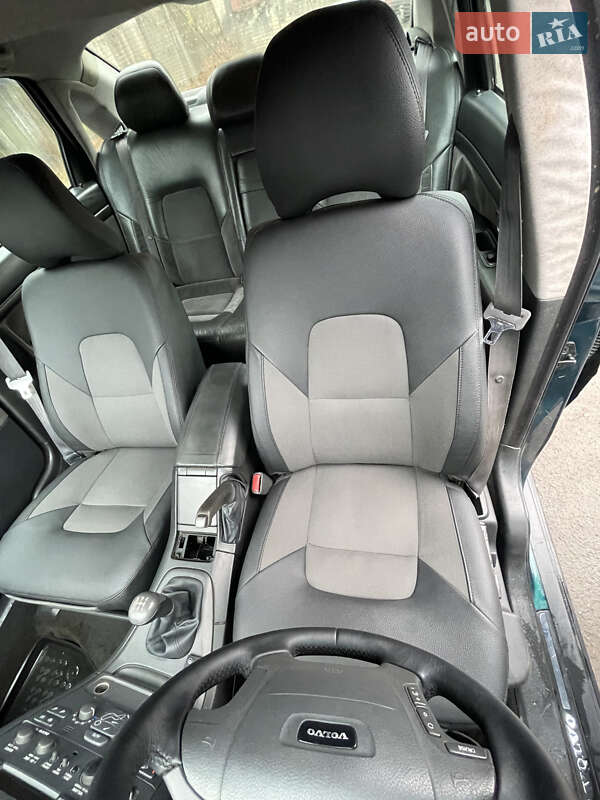 Седан Volvo S80 2000 в Львове