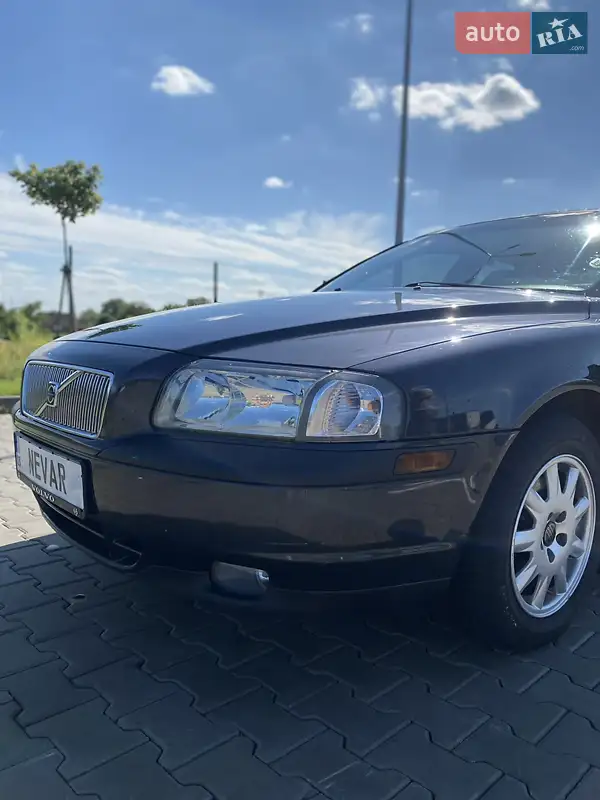 Volvo S80